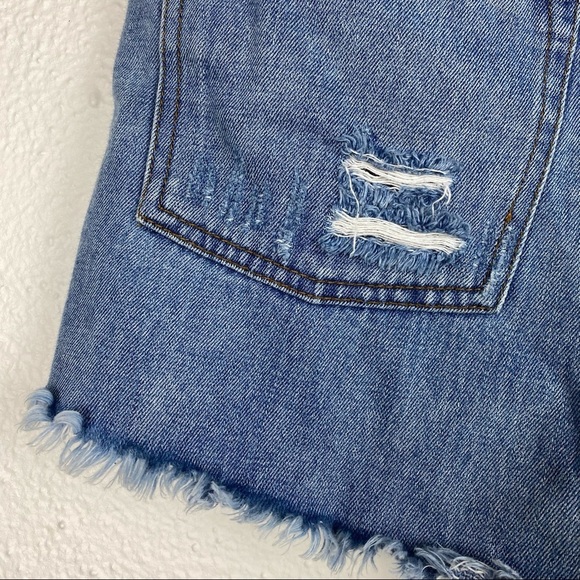 RVCA Boyfriend Distressed Denim Shorts size 30 - Picture 12 of 14